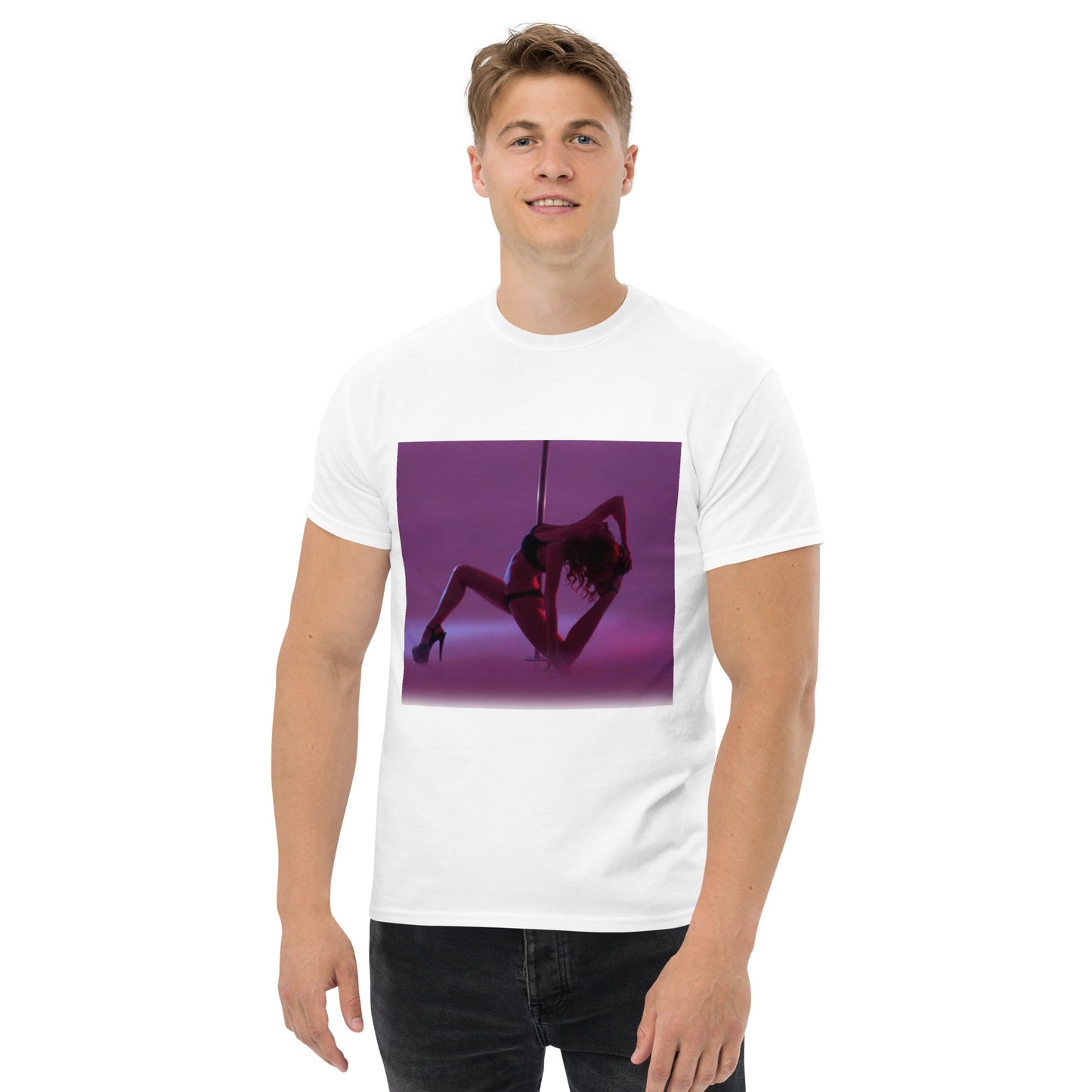 Model pole classic tee
