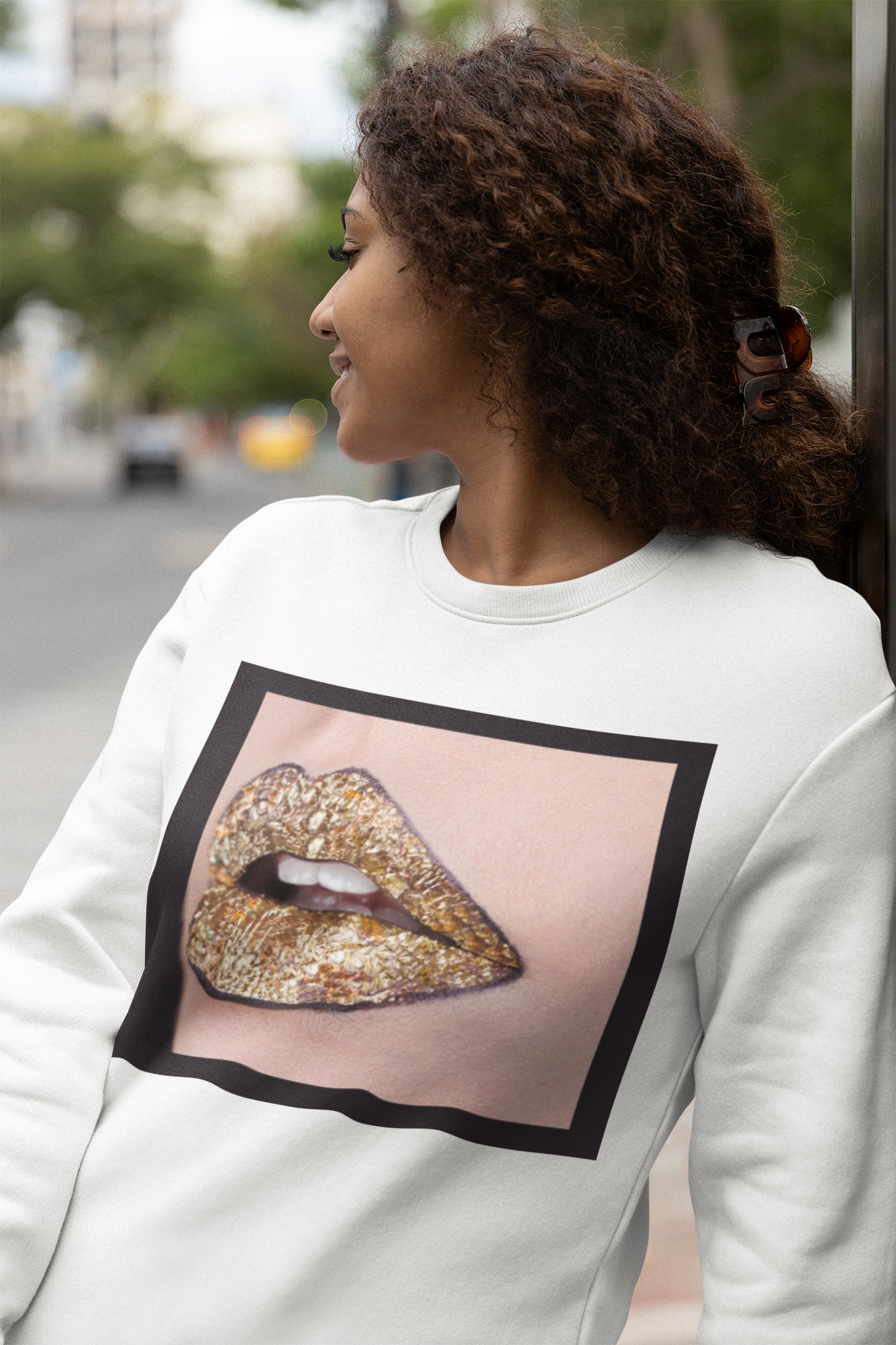 Glitter Lips | Co-Tesh | Unisex Sweatshirt – CoTeshIncDesignEnvy