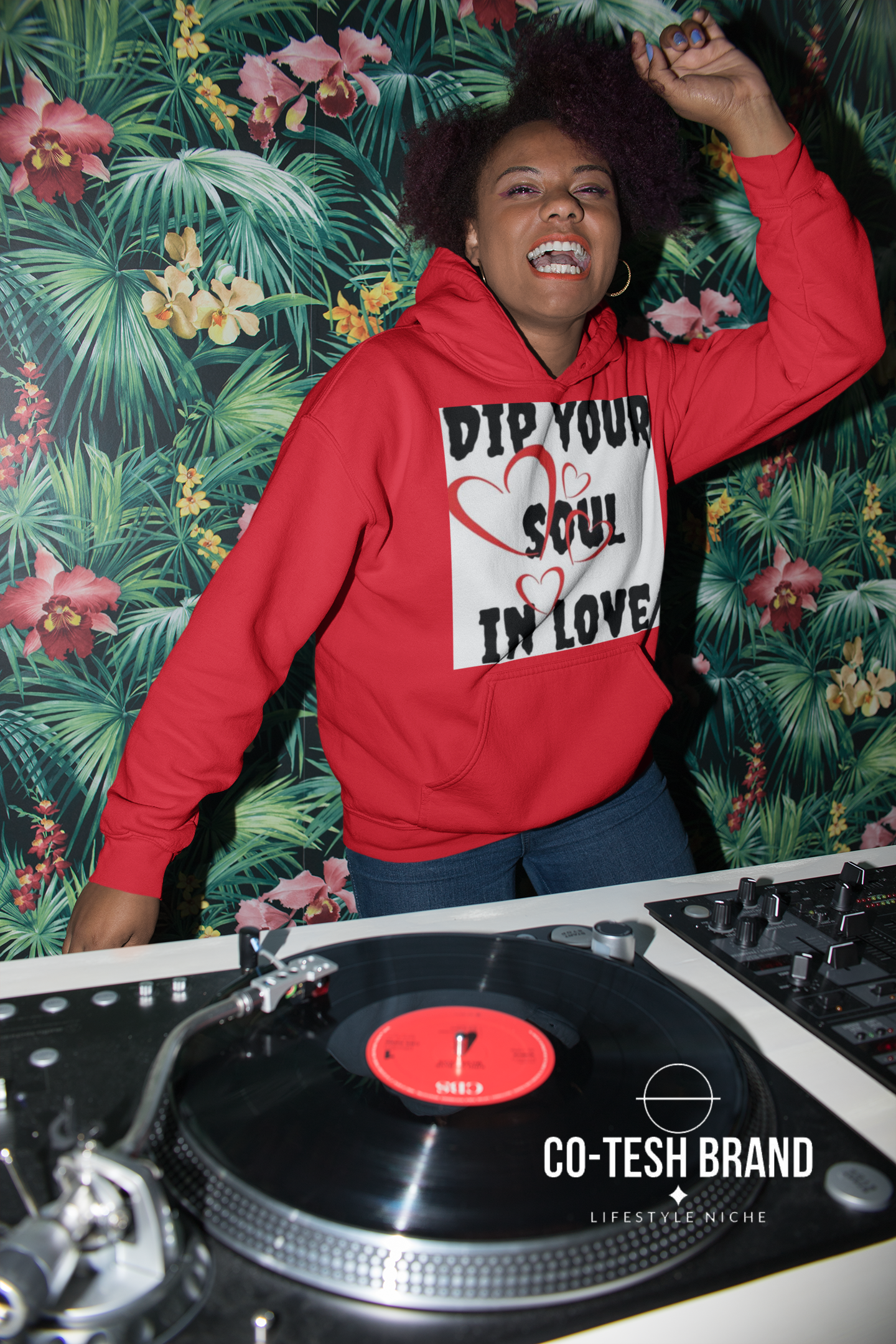 Dip your soul in love Unisex fleece hoodie