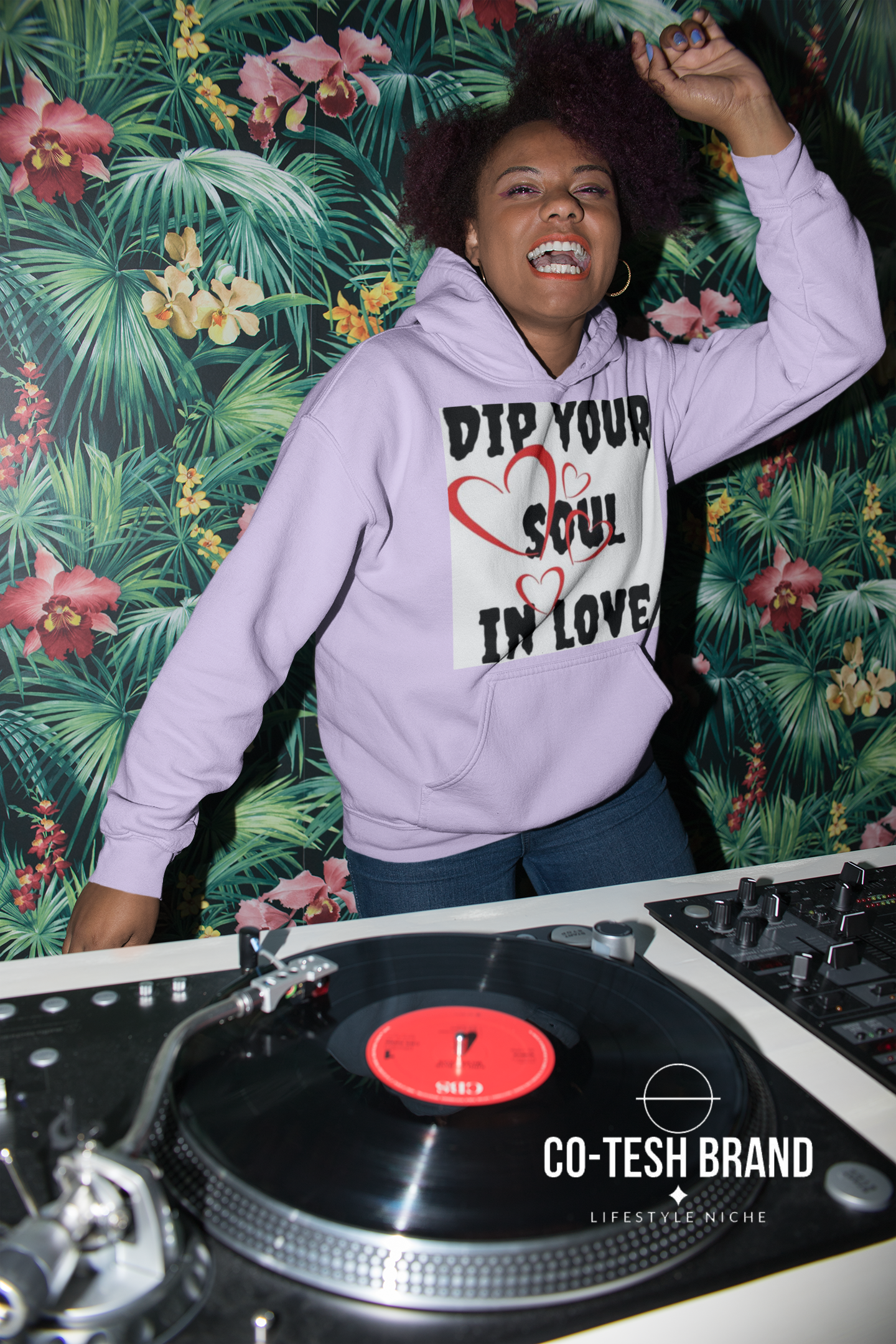 Dip your soul in love Unisex fleece hoodie