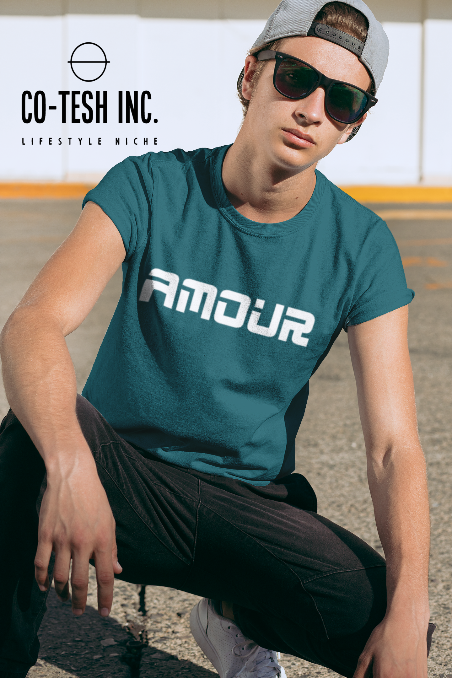 Amour Short-Sleeve Unisex T-Shirt | Cotesh