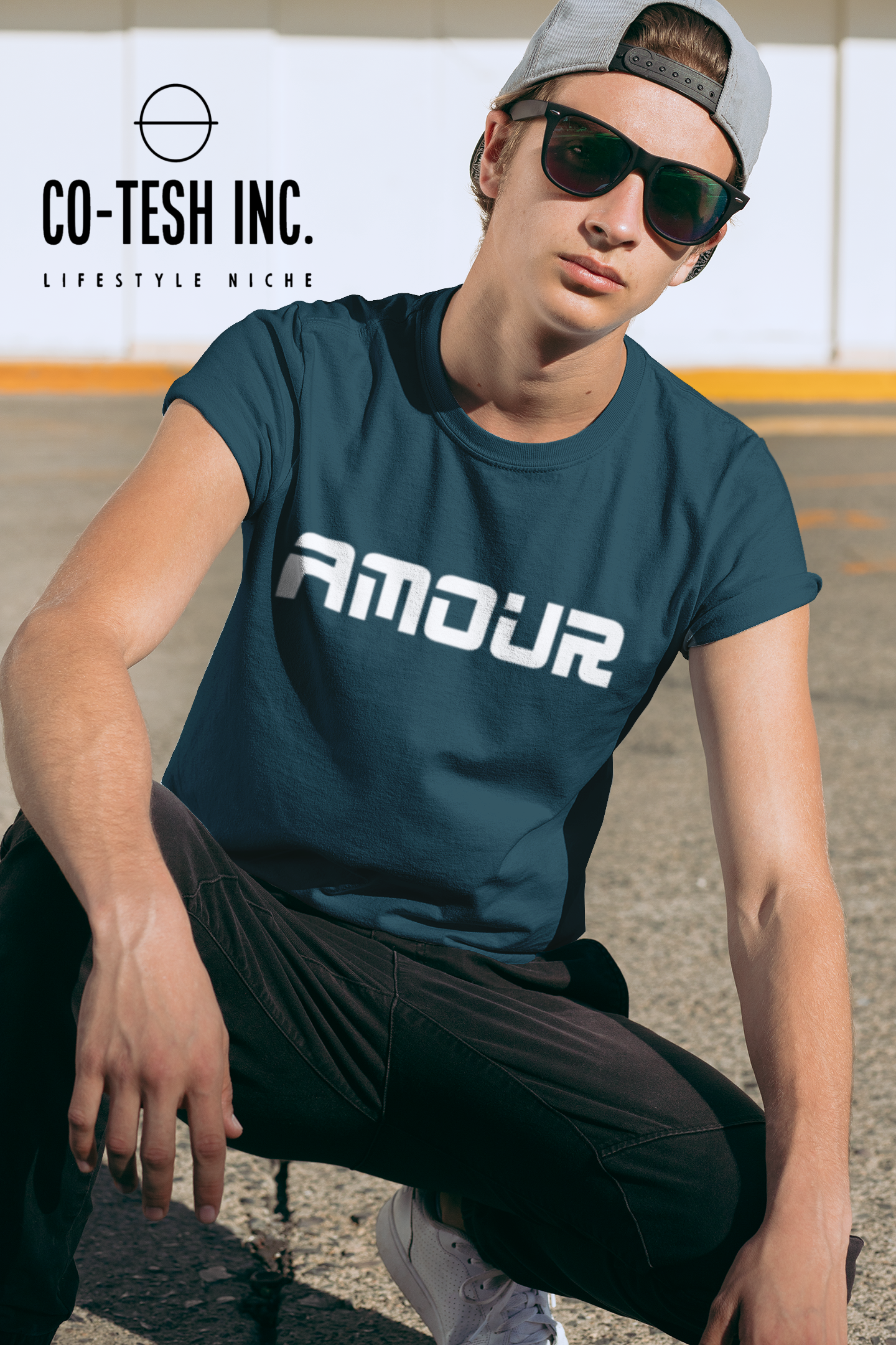 Amour Short-Sleeve Unisex T-Shirt | Cotesh