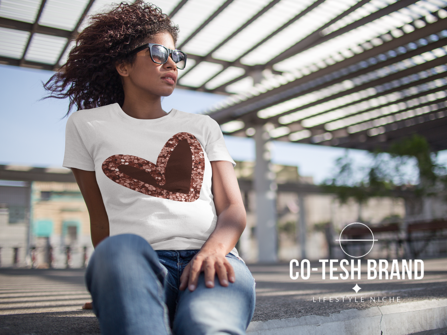 Glitter Heart | Pink Heart Short-Sleeve Unisex T-Shirt
