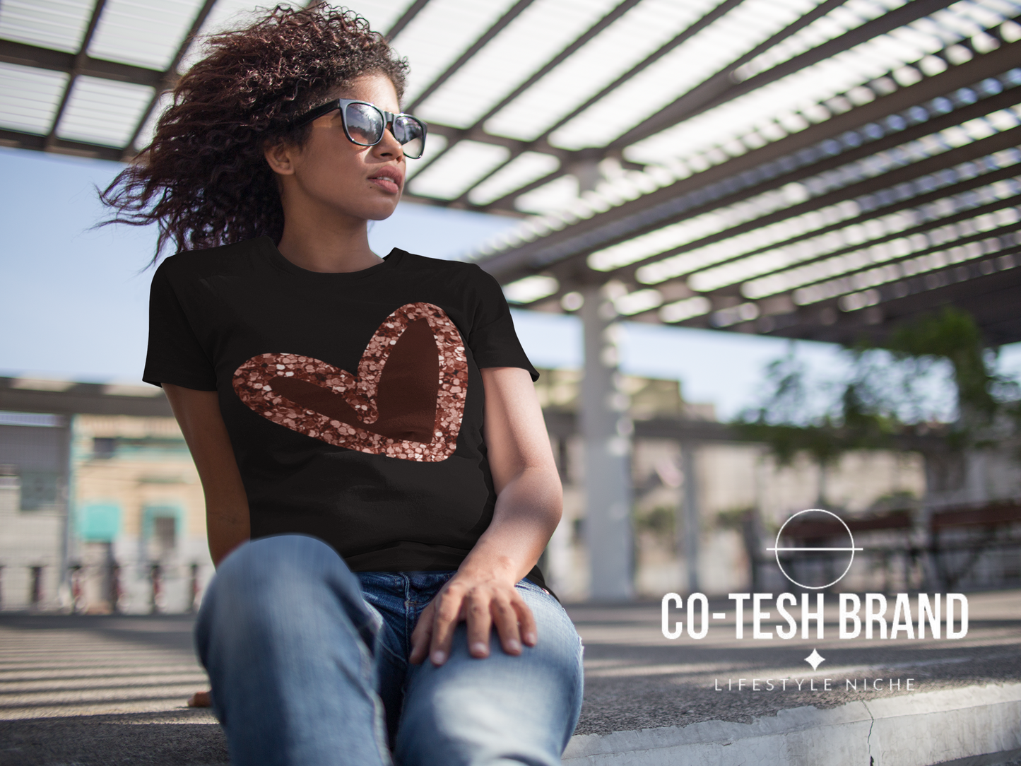 Glitter Heart | Pink Heart Short-Sleeve Unisex T-Shirt