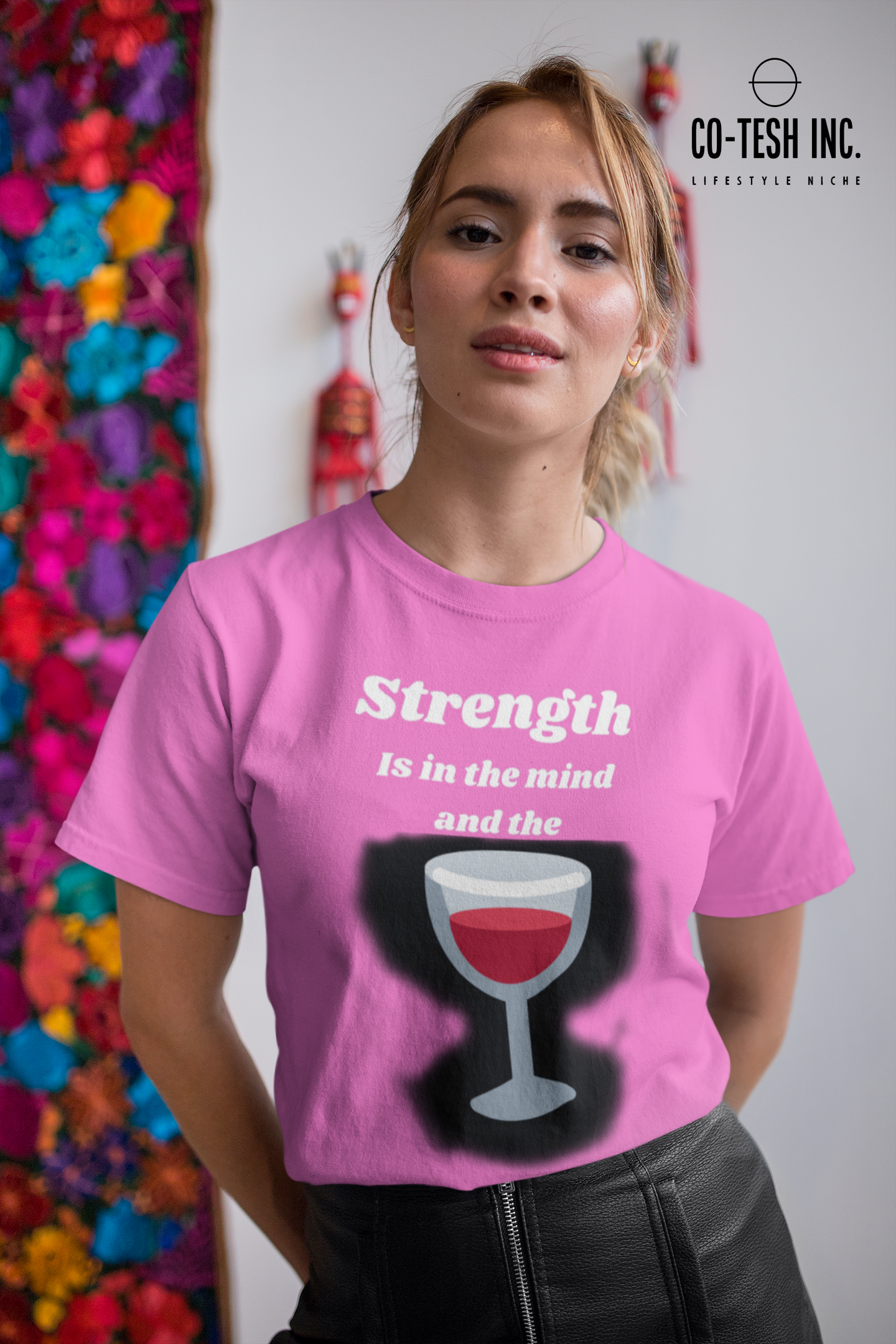 Strenght is in the wine Short-Sleeve Unisex T-Shirt Cotesh