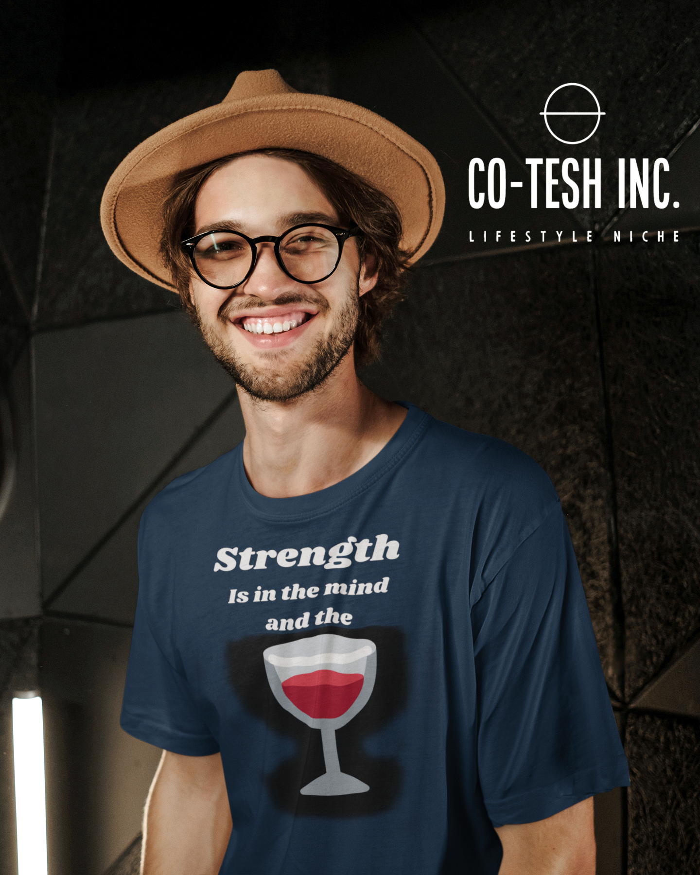 Strenght is in the wine Short-Sleeve Unisex T-Shirt Cotesh