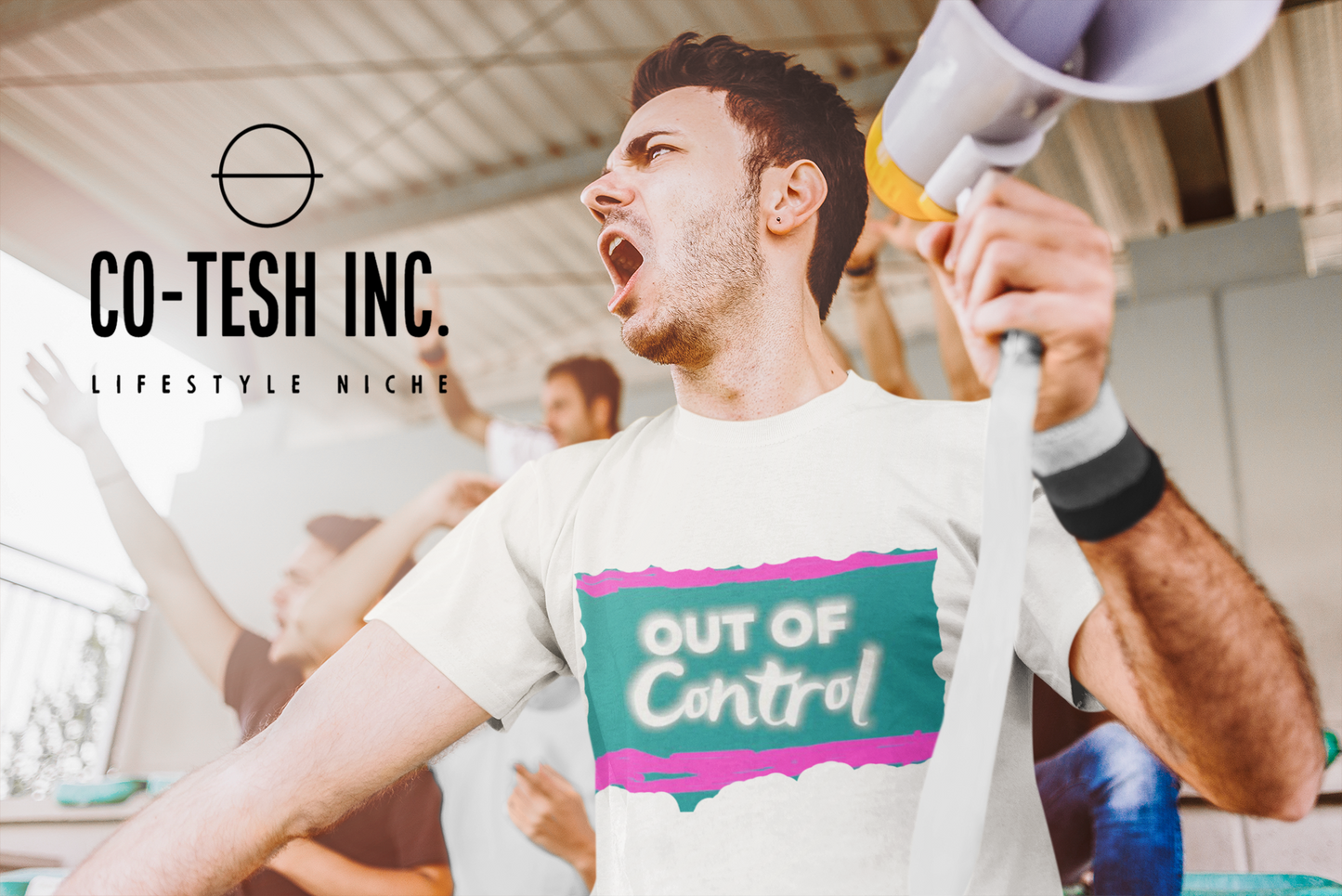 Out of control Short-Sleeve Unisex T-Shirt Cotesh