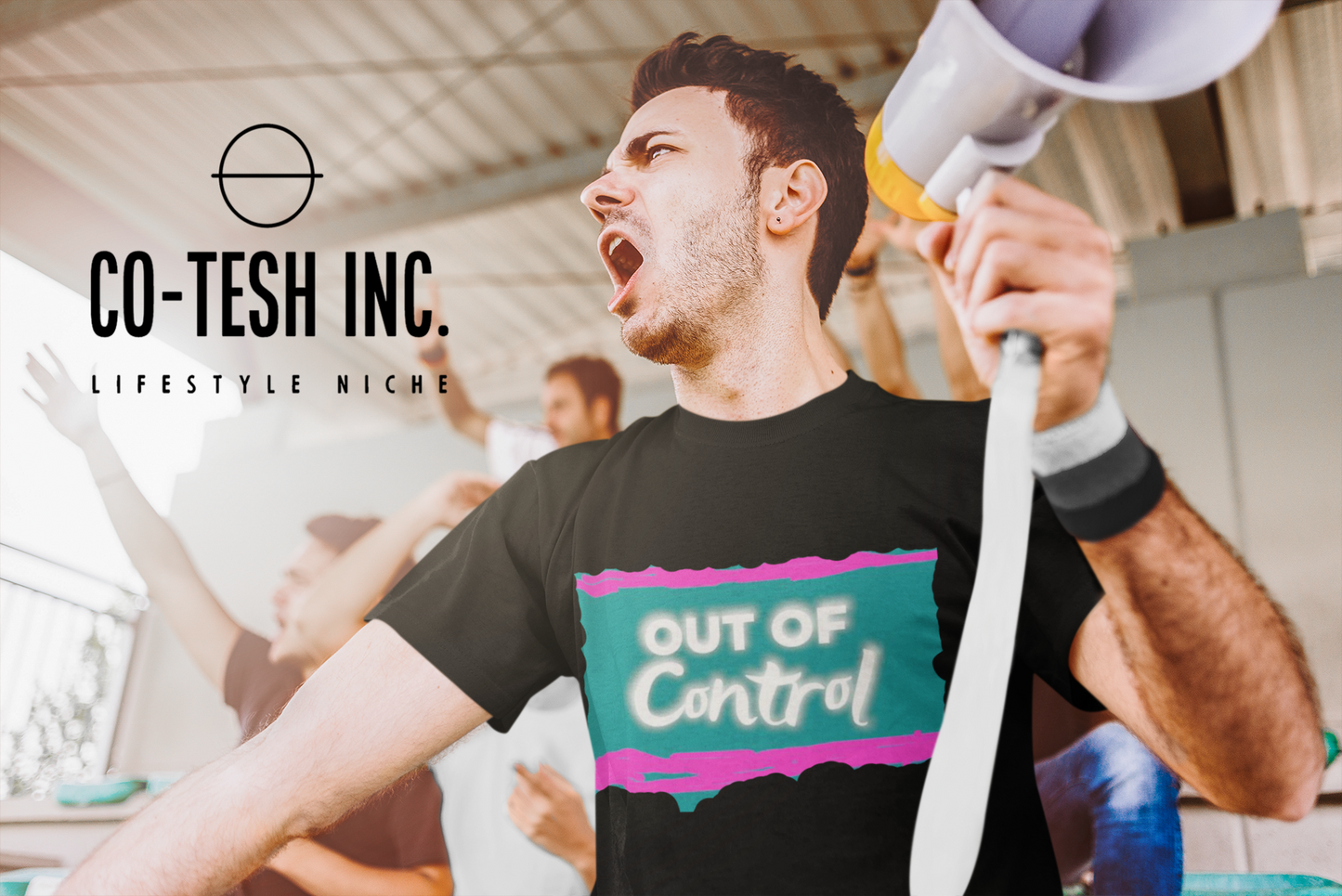 Out of control Short-Sleeve Unisex T-Shirt Cotesh