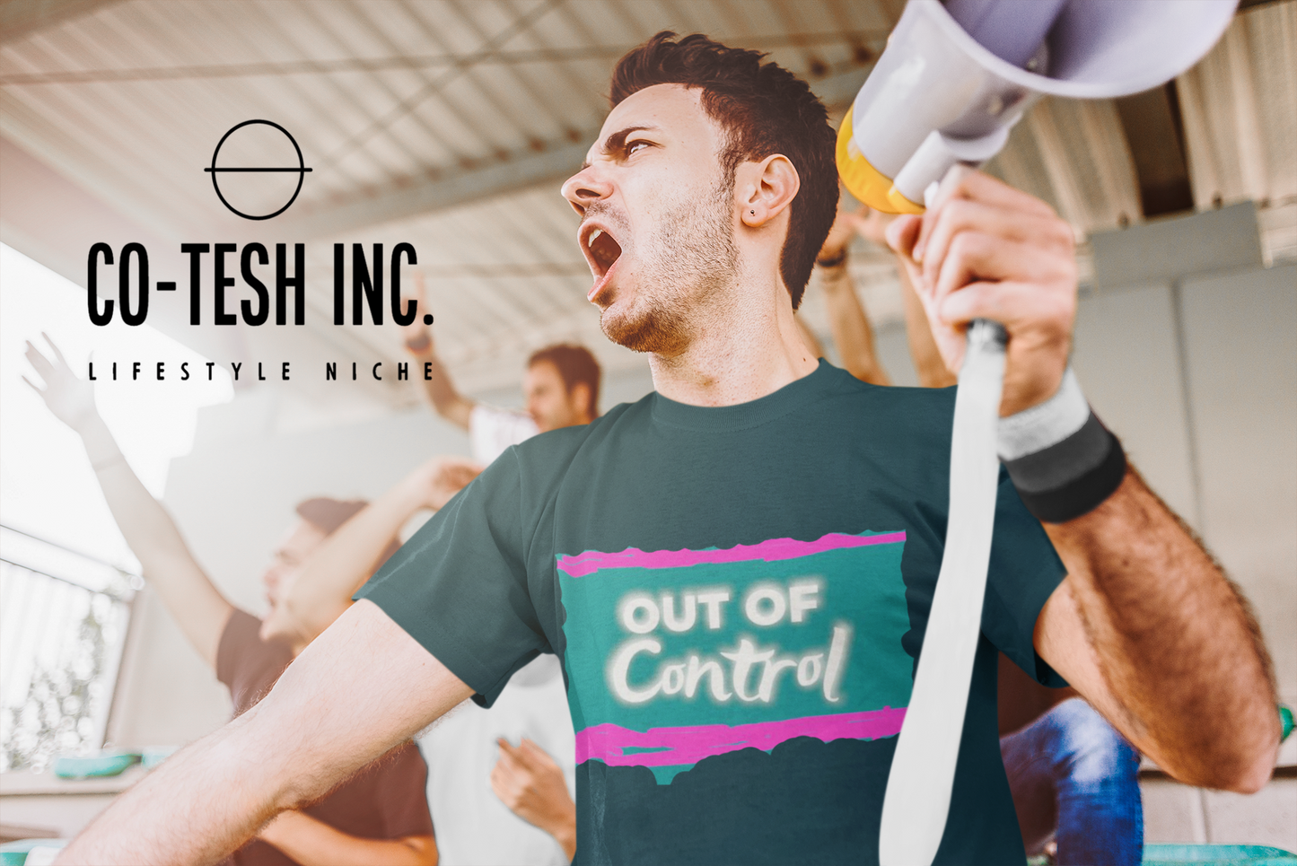 Out of control Short-Sleeve Unisex T-Shirt Cotesh